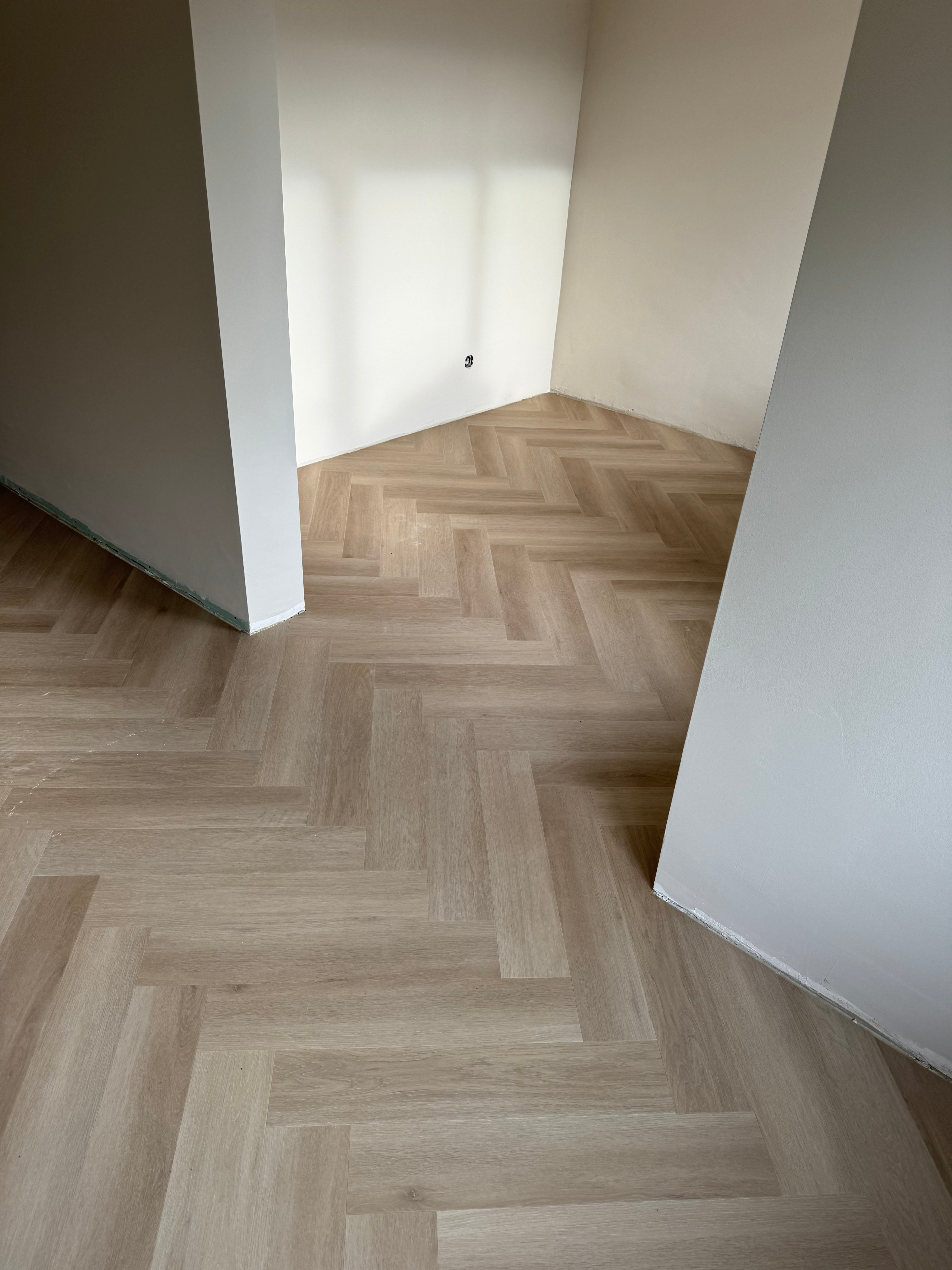 Amber Tropical Eiken PVC Visgraat XL