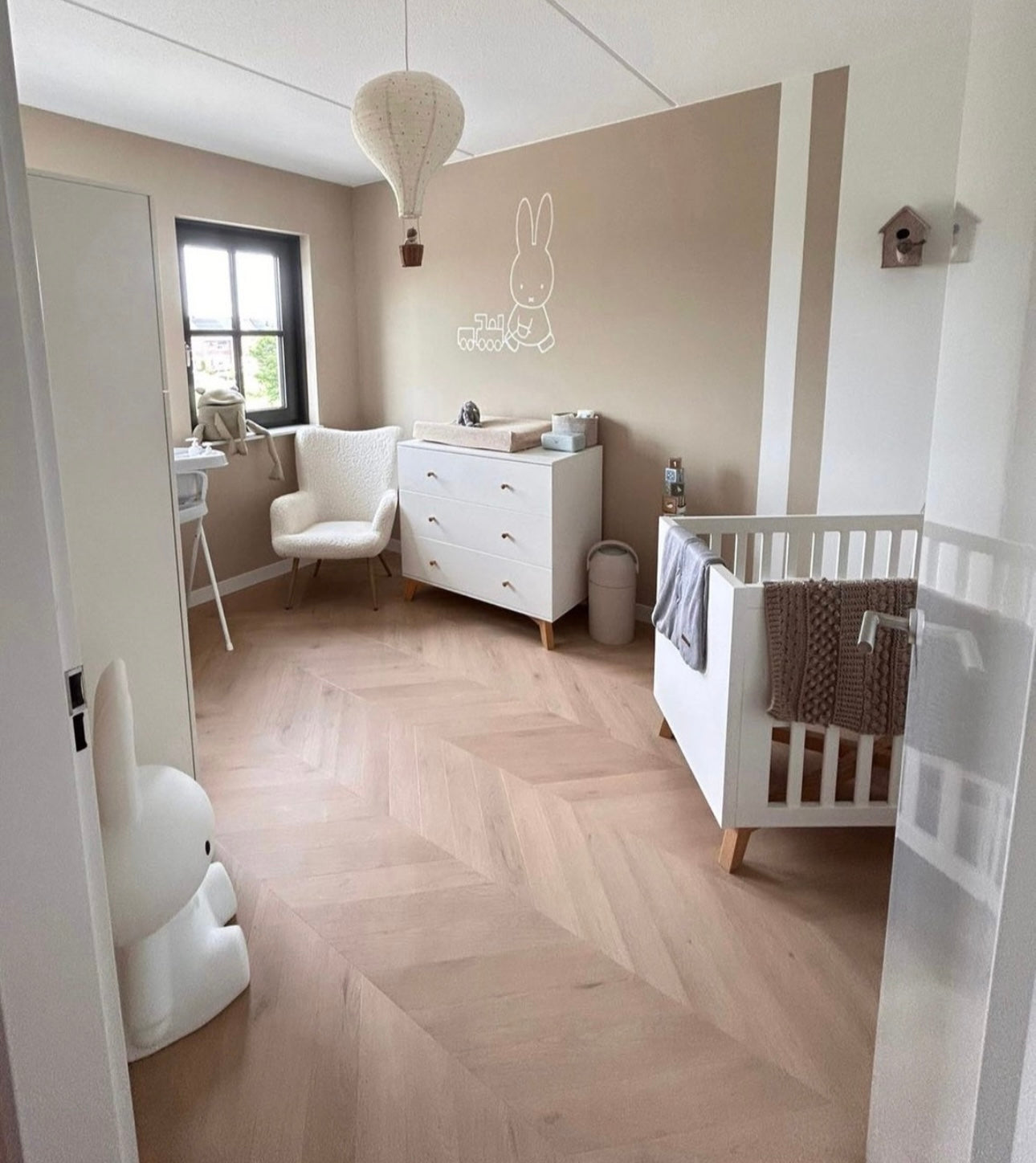 Celina Jupiter Eiken PVC Hongaarse Punt